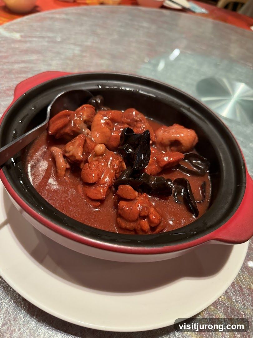 Braised Chicken with Black Fungus