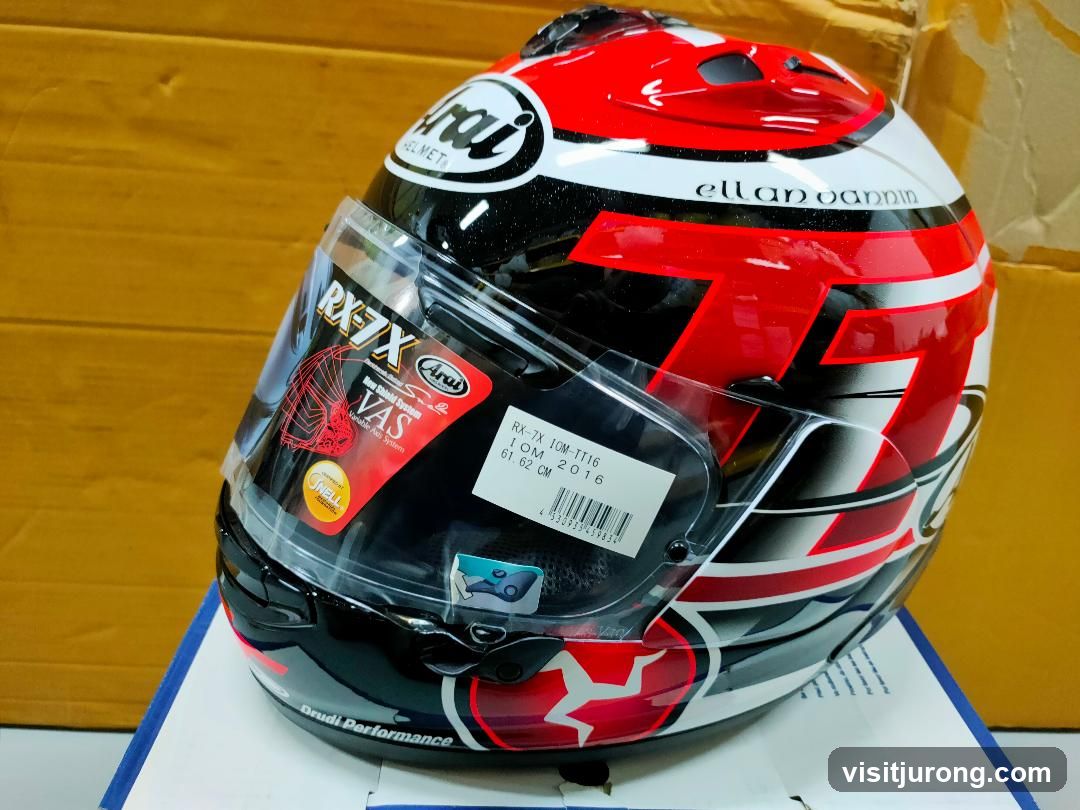 Arai RX-7X Helmet