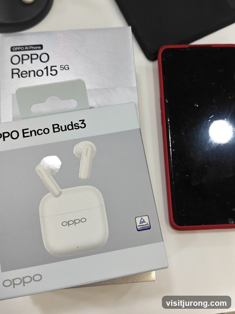 Oppo Reno15 5G and Enco Buds3