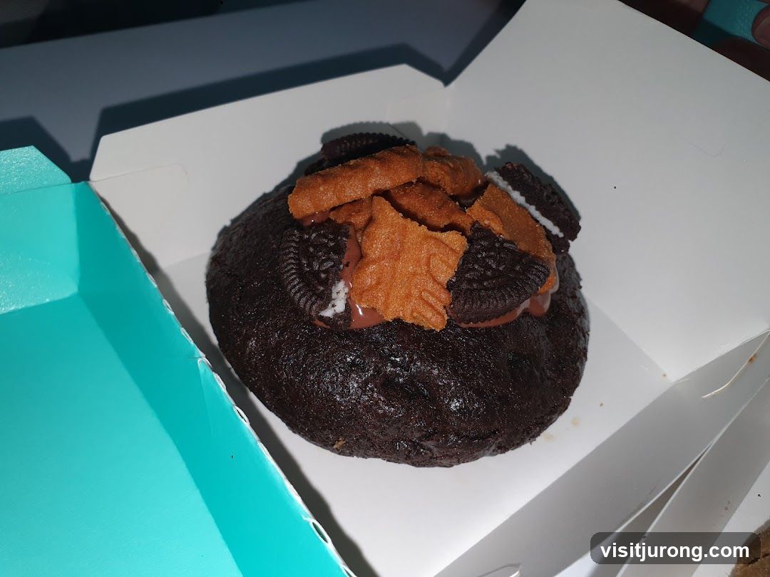 Chocolate Cookie with Oreo and Biscoff Topping