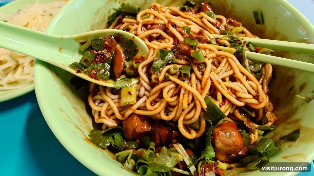 Noodles with Toppings