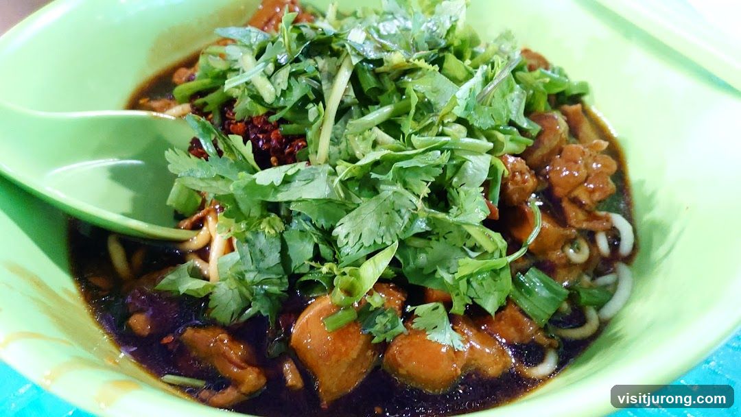 Noodles with Meat and Herbs