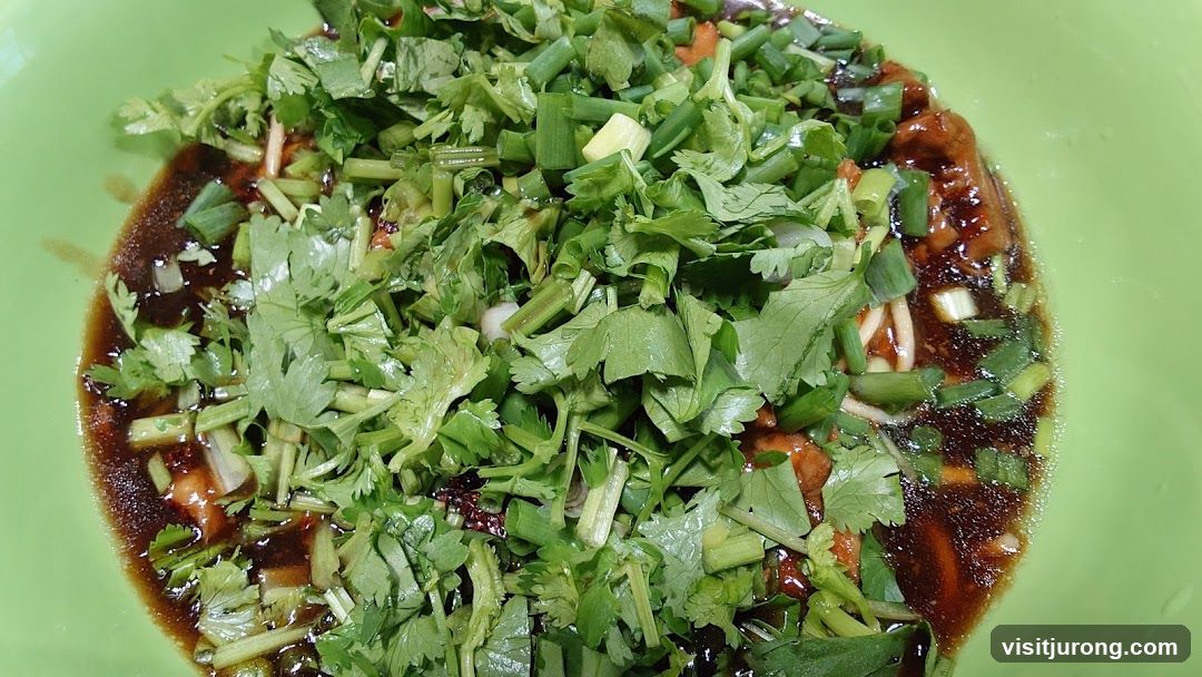 Noodles with Sauce and Toppings