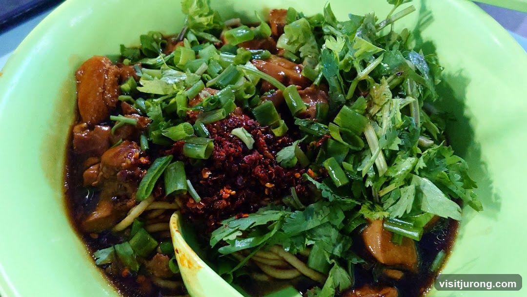 Noodles with Meat and Herbs