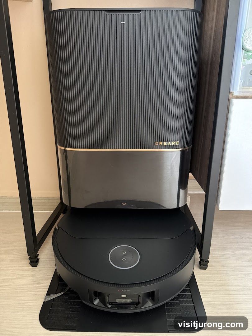 Robot Vacuum and Docking Station