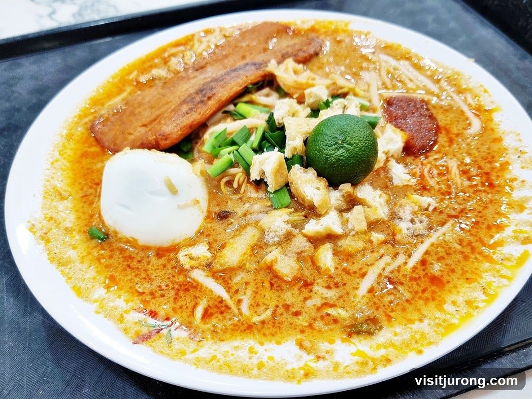 Laksa with Egg and Meat
