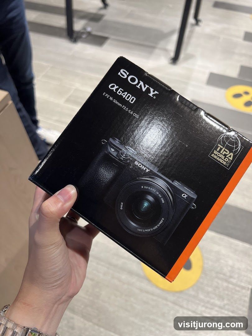 Sony Alpha 6400 Camera Box