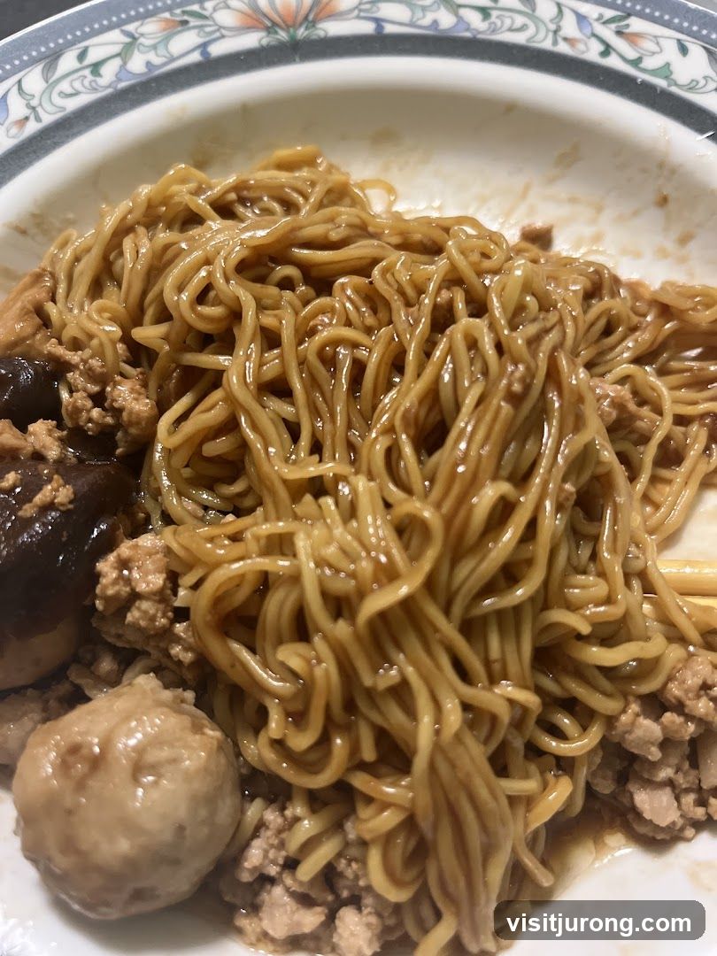 Noodles with Meat and Mushrooms