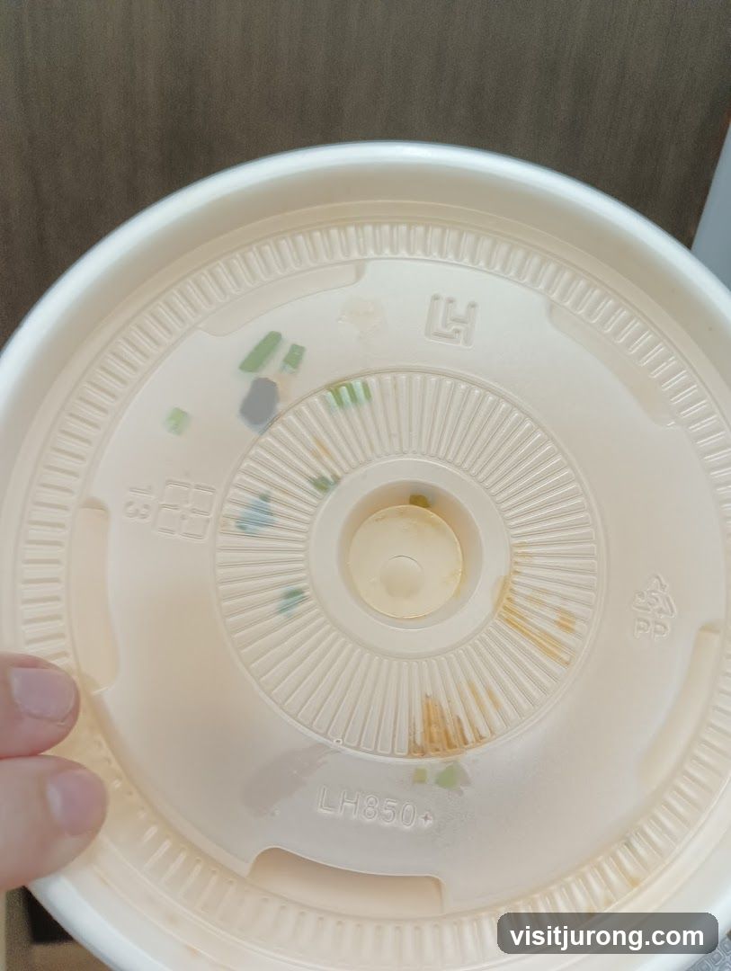 Food container lid