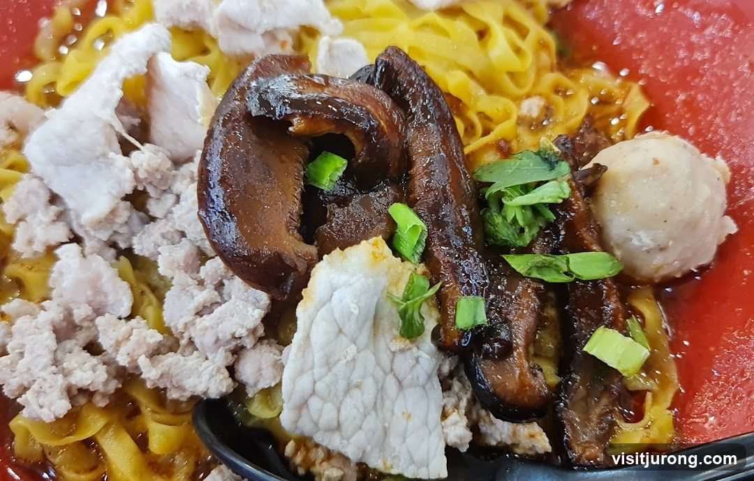 Noodle Dish with Meat and Mushrooms