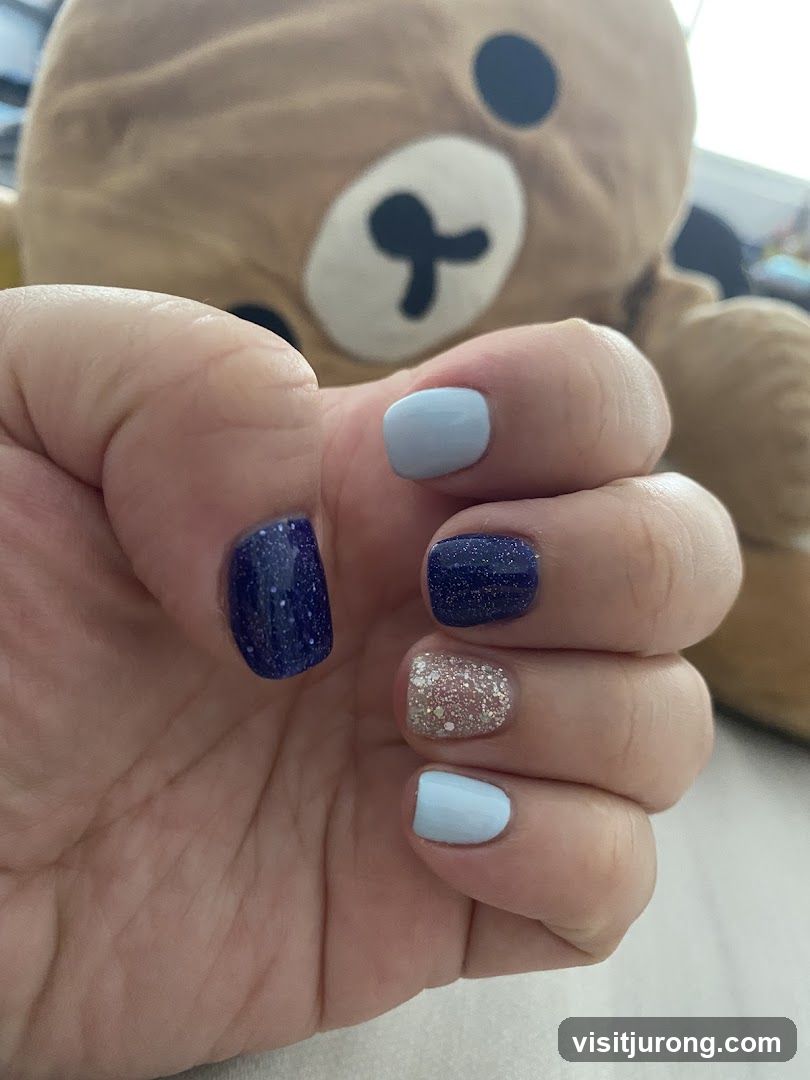 Nails with a Teddy Bear