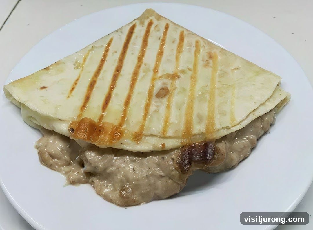 Quesadilla with Creamy Filling