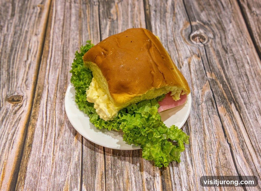 Sandwich with Ham and Egg Salad