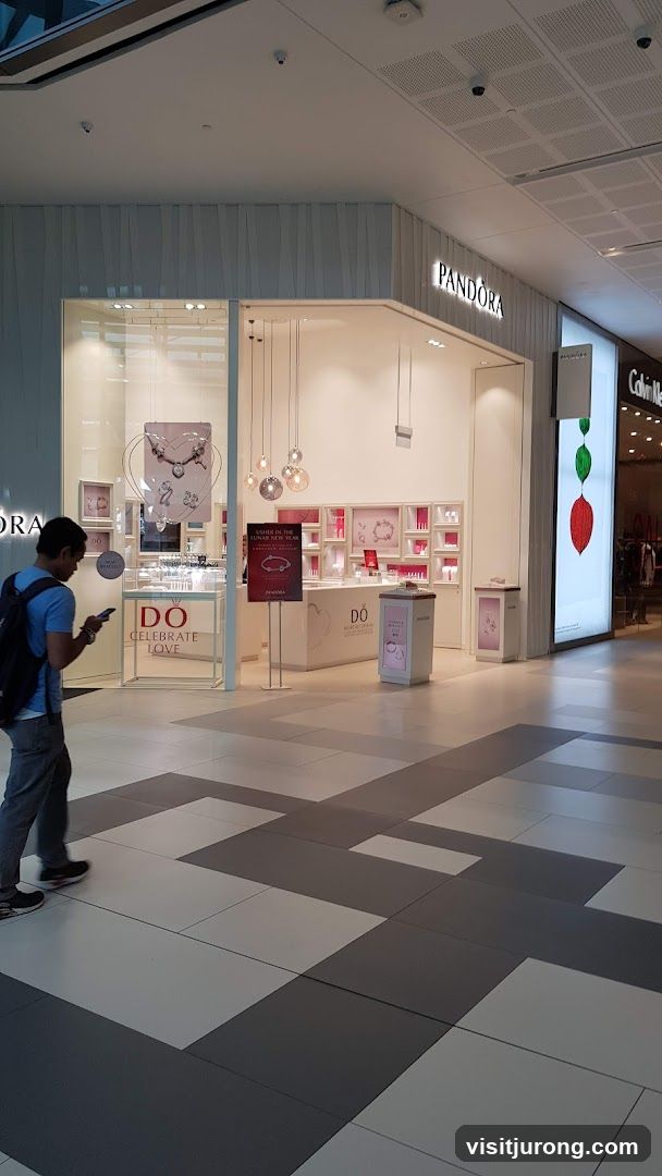 Pandora Storefront