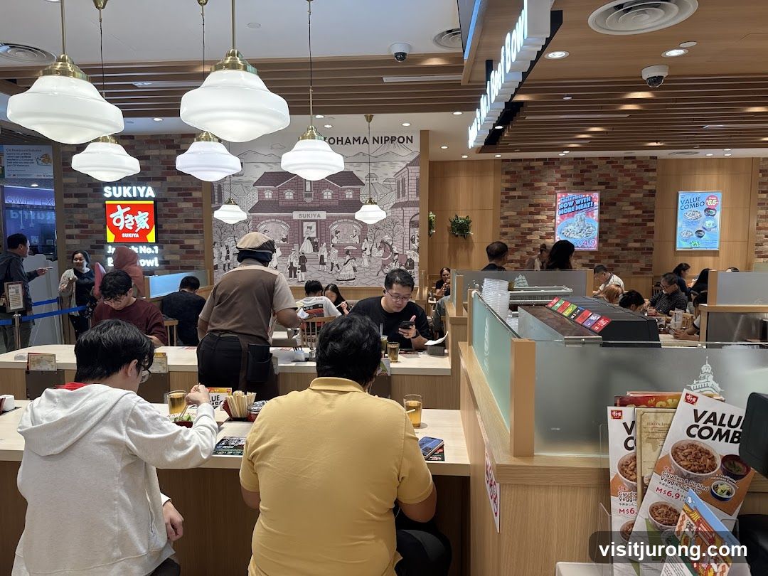 Sukiya Restaurant Interior