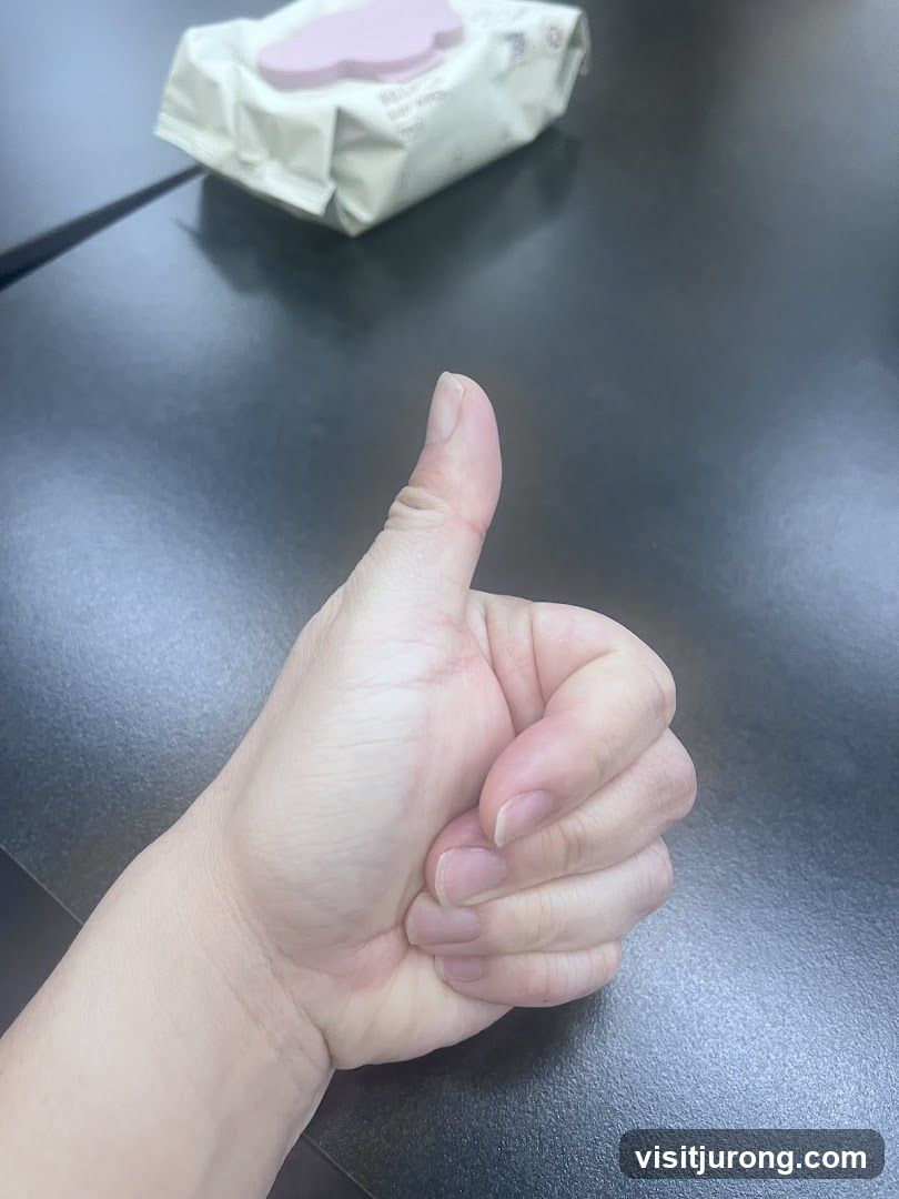Thumbs Up and Wipes