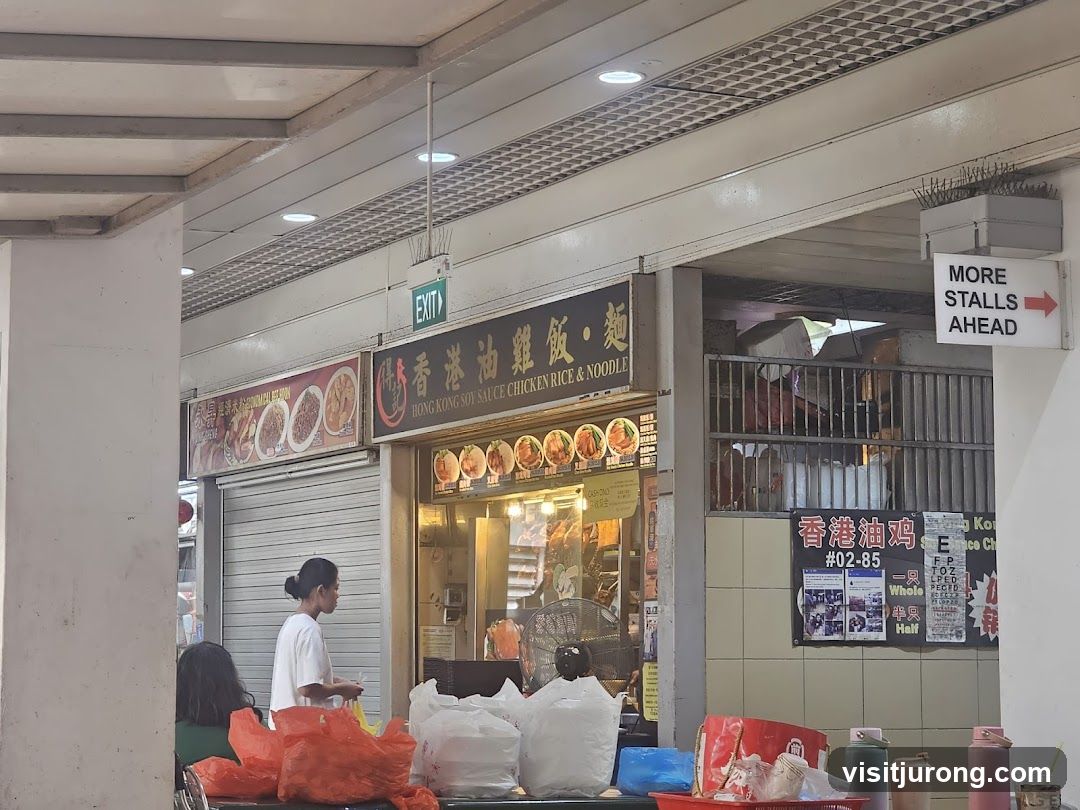 Hong Kong Soy Sauce Chicken Rice and Noodle (得记香港油雞飯.麵)