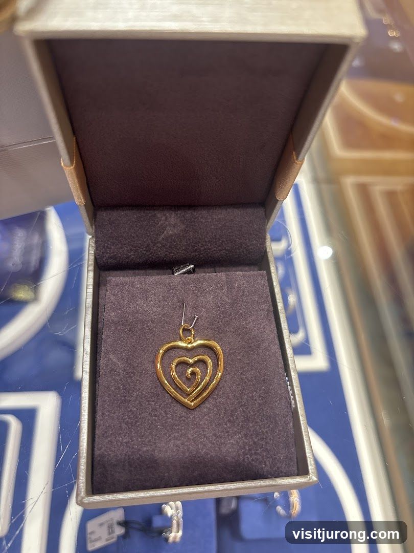 Heart Pendant in Jewelry Box