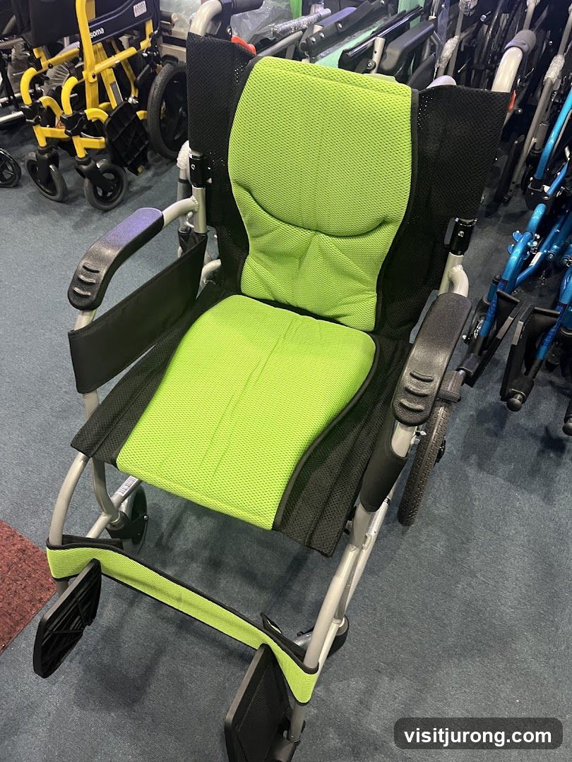 Lightweight Wheelchair