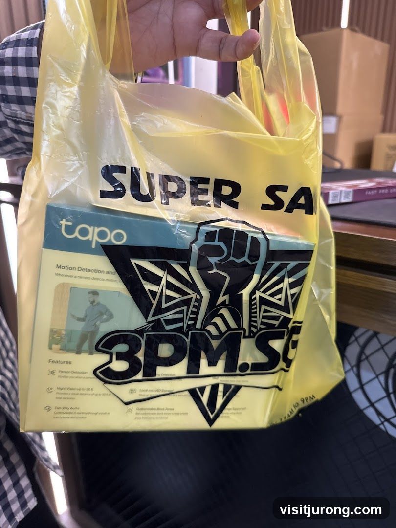 Super Sale Bag with Tapo Camera Box