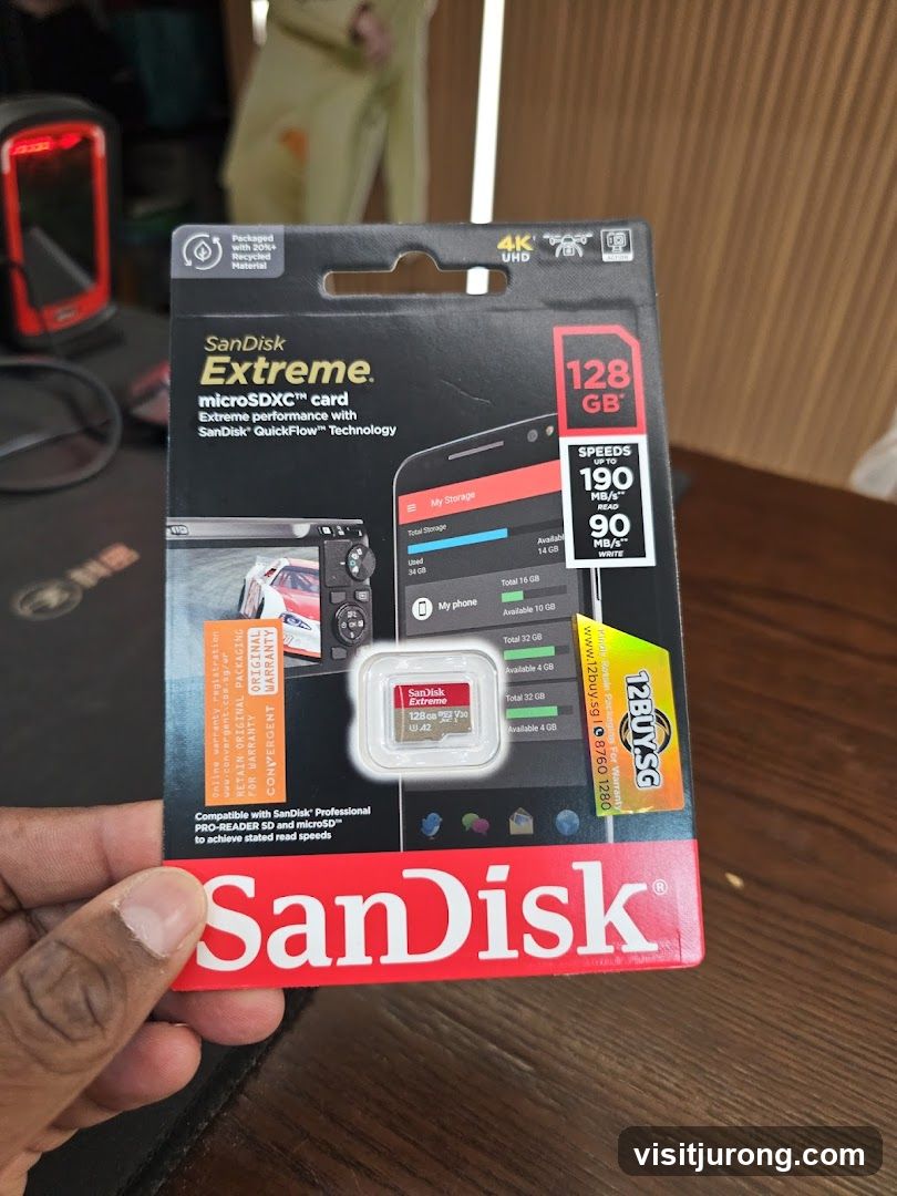 SanDisk Extreme microSDXC Card Packaging