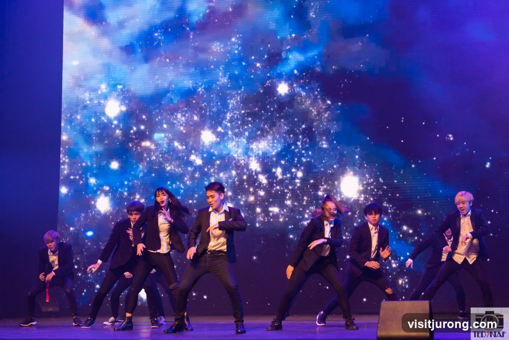 Dancers on Stage