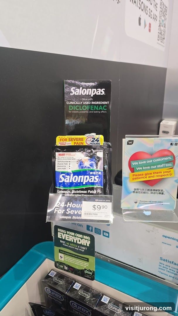 Salonpas Diclofenac Patch Display