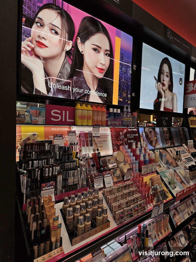 Cosmetics Display