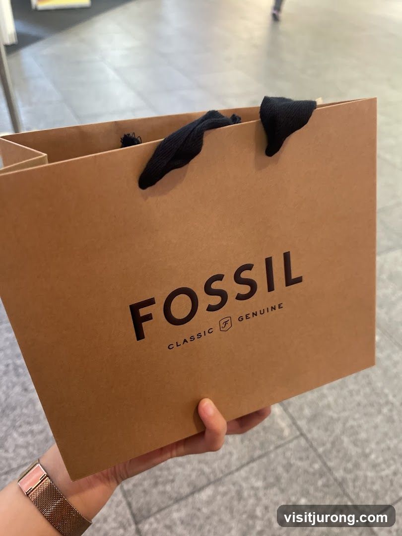 Fossil Shopping Bag