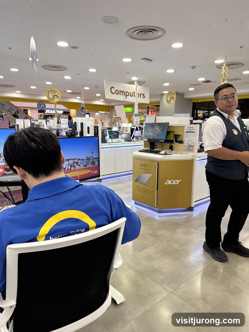 Electronics Store