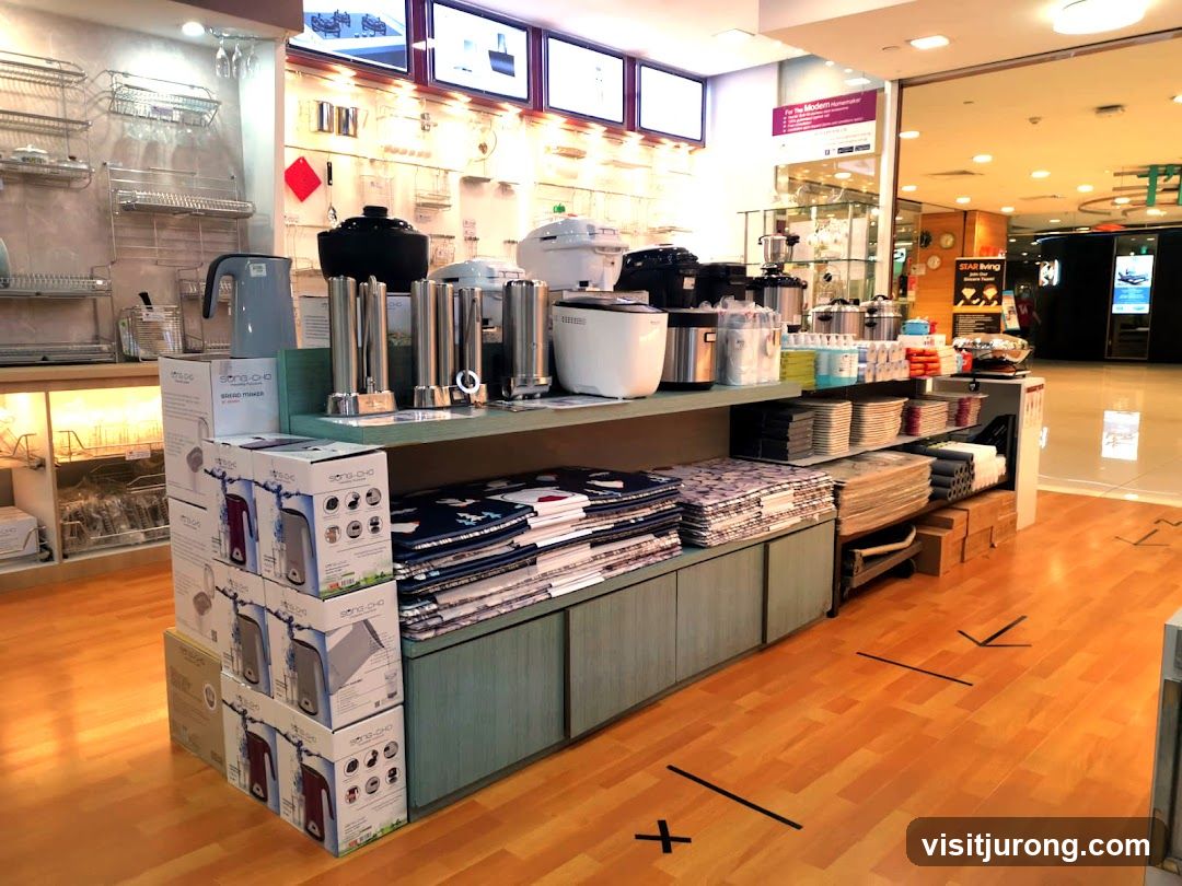 Kitchenware Display