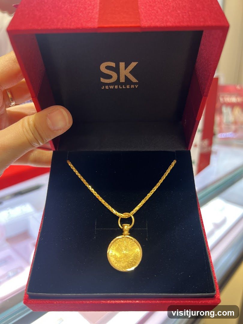 Gold pendant in a jewelry box