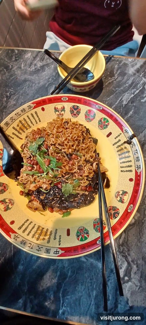 Noodles with Eggplant