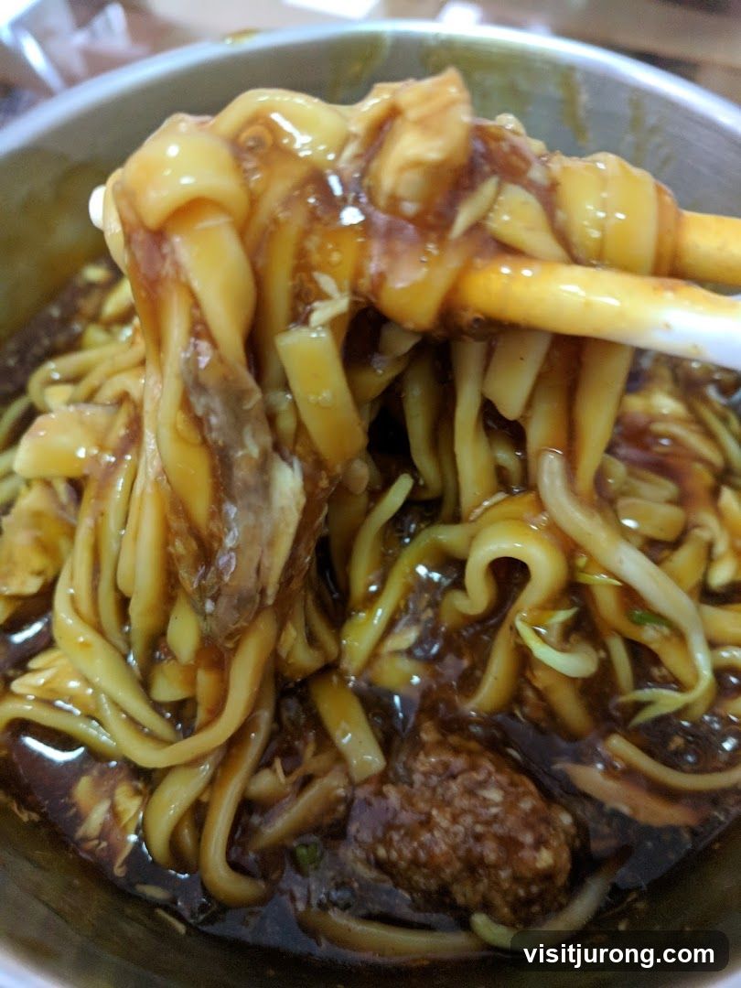 Noodles with Meat Sauce