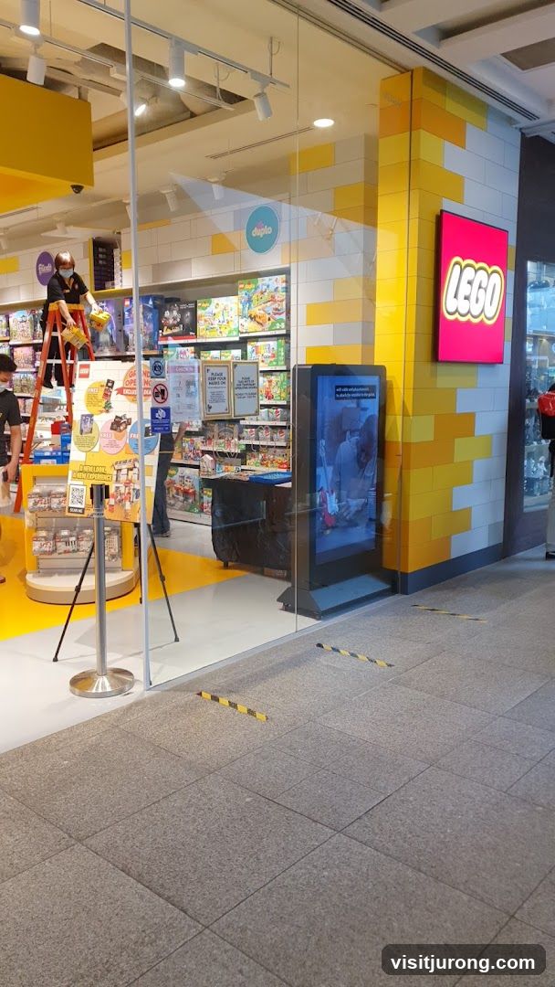 LEGO Store Entrance