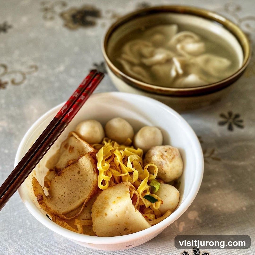 Noodles with Fish Balls and Slices