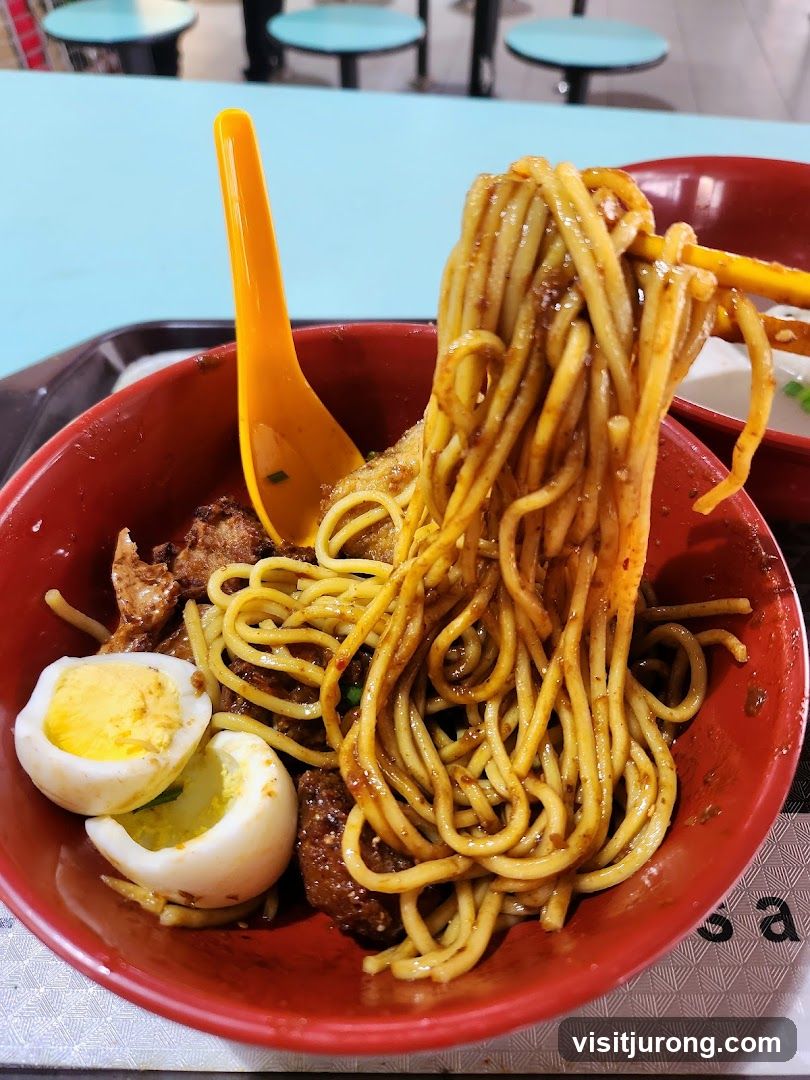 Noodles with Egg and Meat