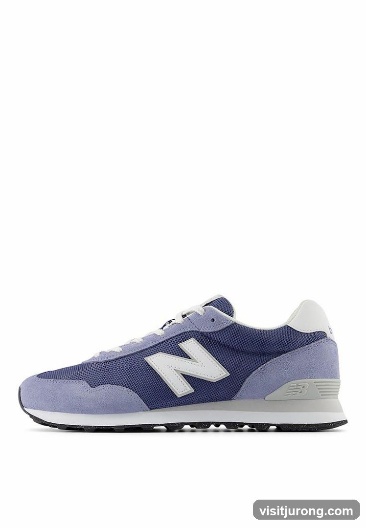 New Balance Sneaker