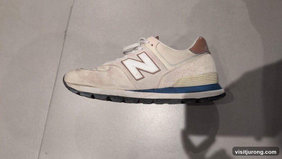 New Balance Sneaker