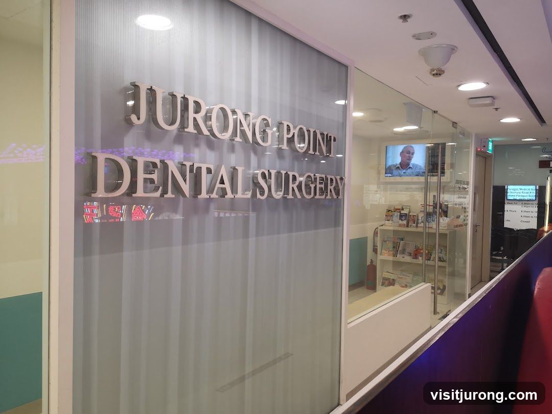 Q & M Dental Surgery (Jurong Point)