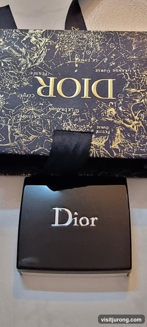 Dior compact and gift box