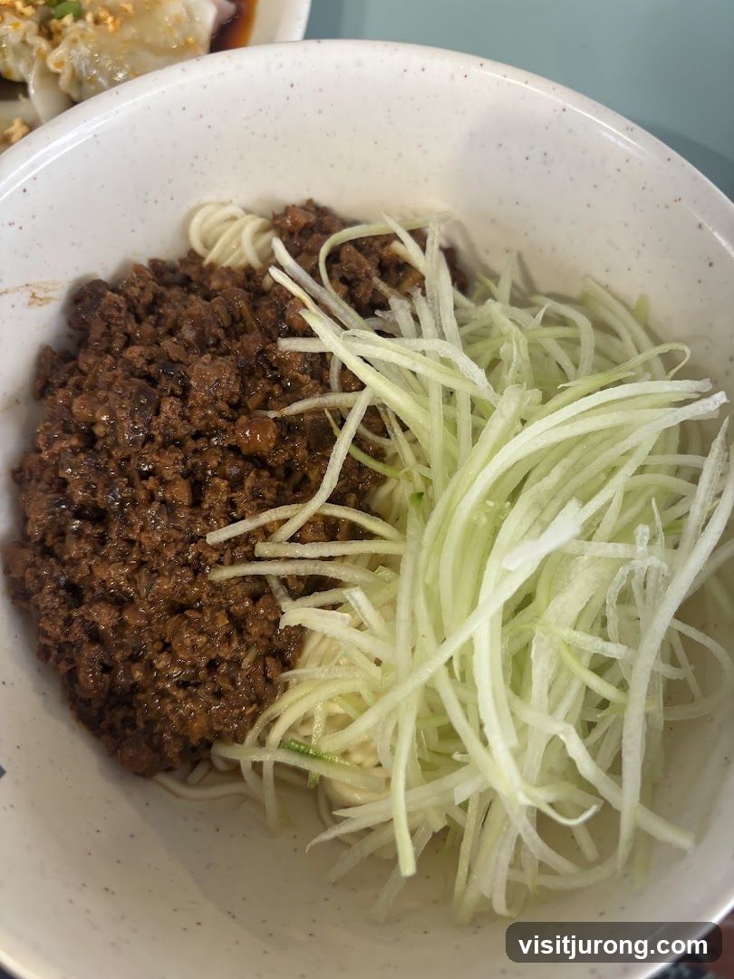 Noodles with Minced Meat and Cucumber