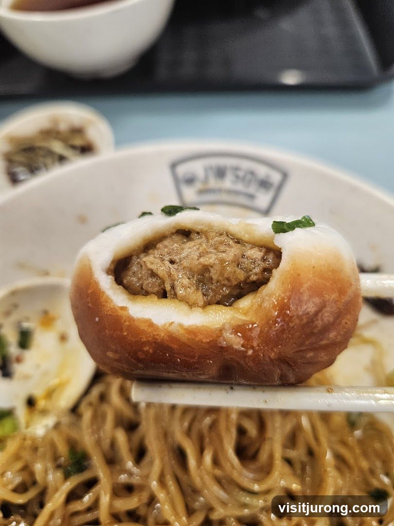 Soup Dumpling and Noodles