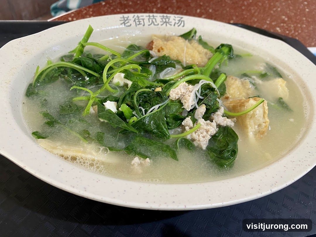 Vegetable Soup with Minced Pork