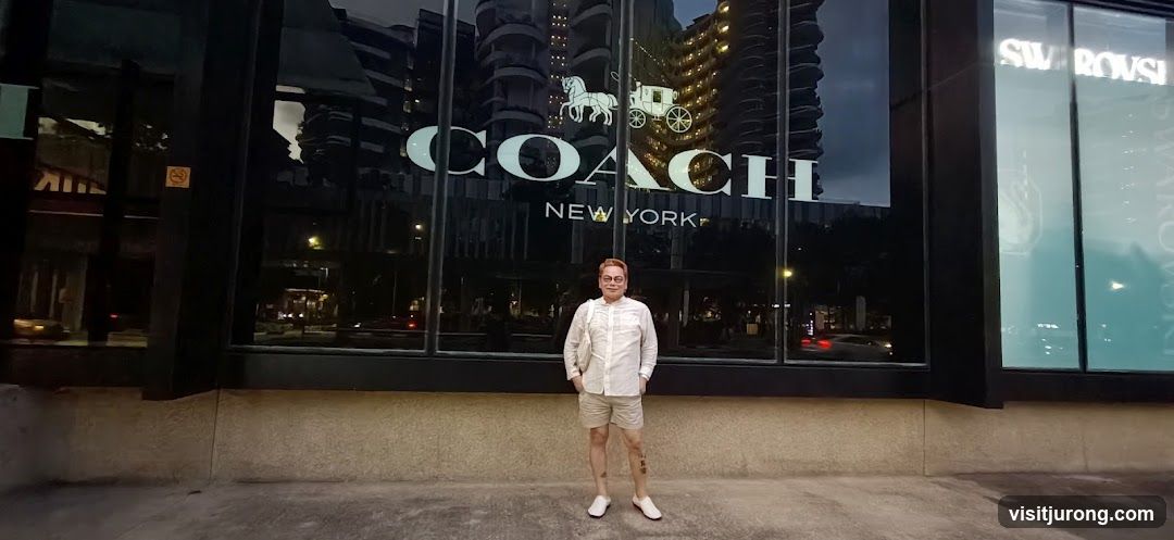 Coach IMM (Outlet)