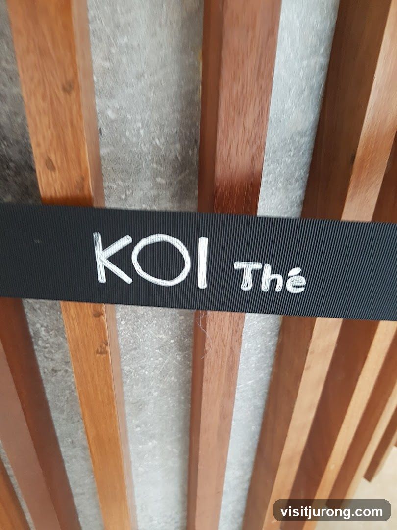 KOI Thé Logo