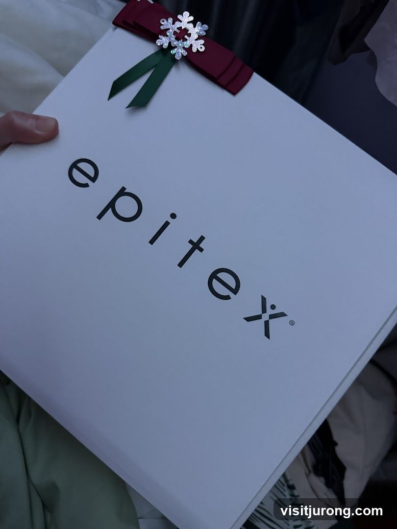 Gift box with "epitex" logo