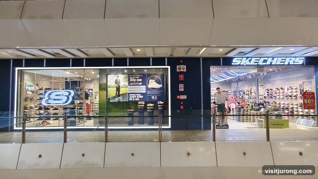 Skechers