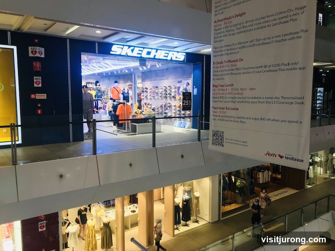Skechers