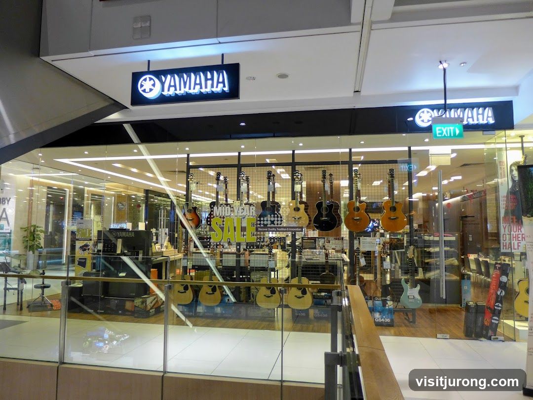 Yamaha Storefront